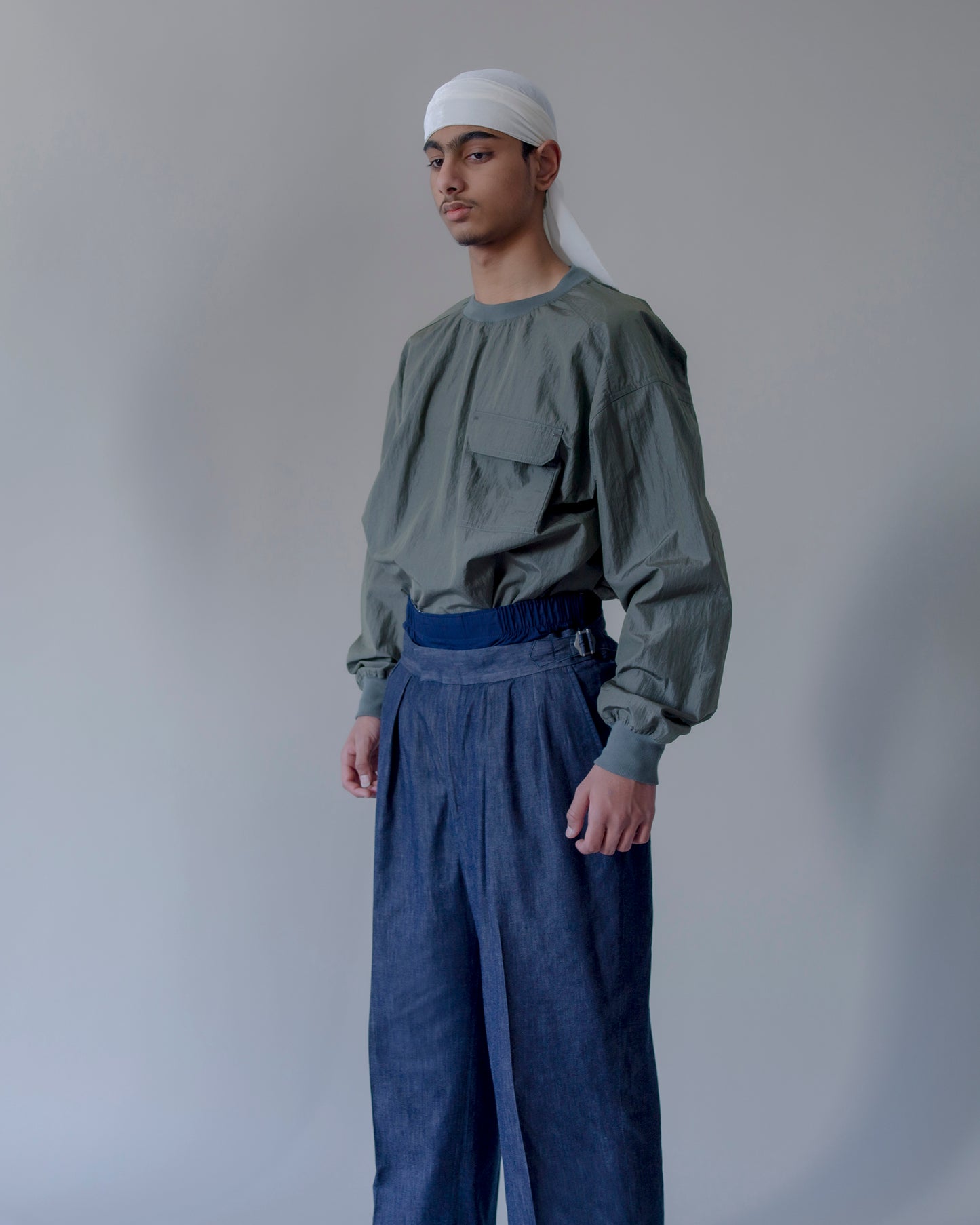 MELLOW DENIM 2TUCK TROUSERS