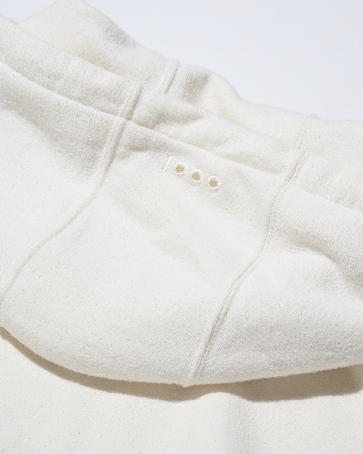 NEPPED HOODIE