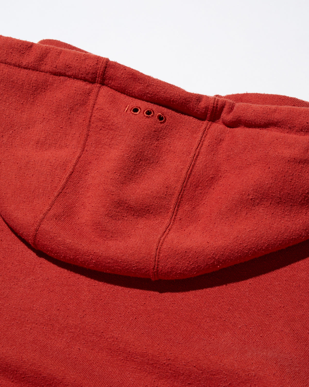 NEPPED HOODIE