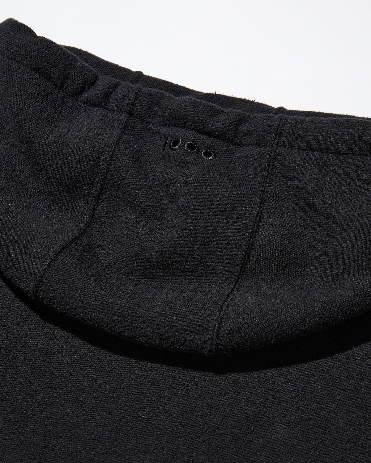 NEPPED HOODIE