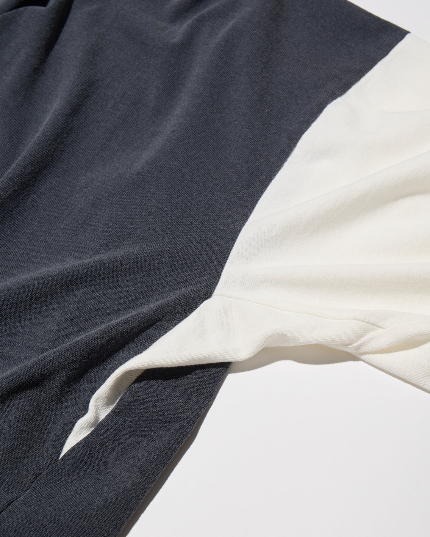 ATHLETIC PANEL TEE