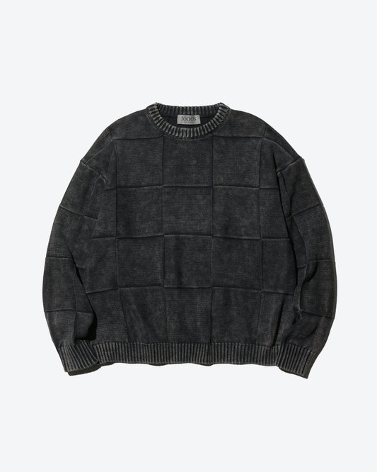 ACID WASH CHECKERED SWEATER